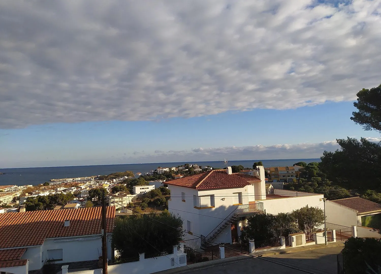 Villa Marval Llanca 0*,